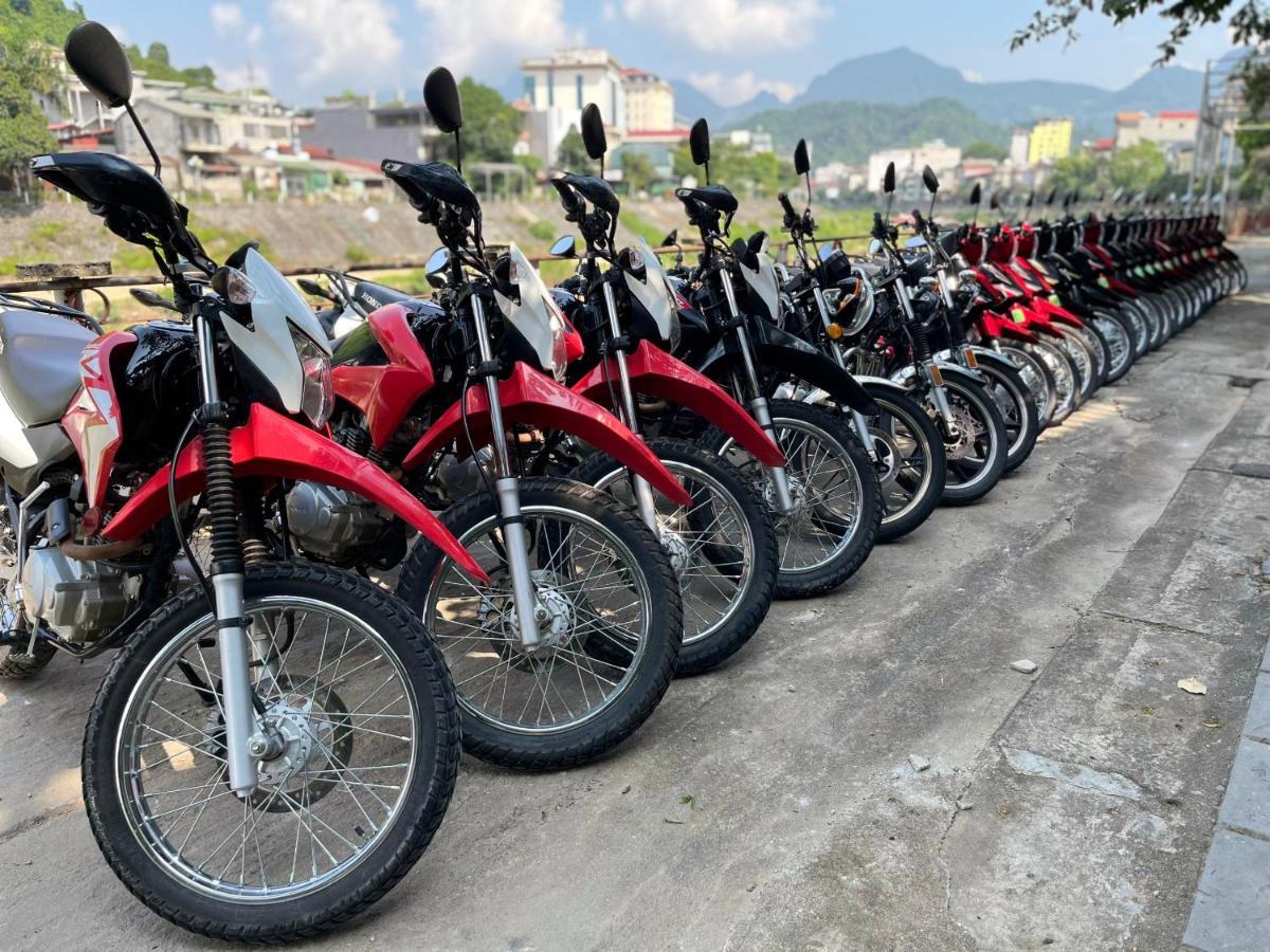 Bong Hostel Ha Giang Loop Εξωτερικό φωτογραφία